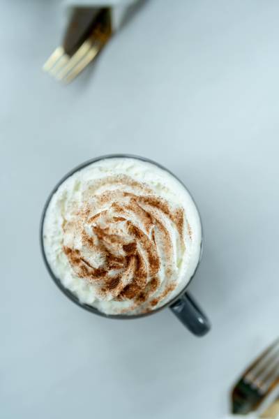 Recettes gourmandes et sans allergènes pour les distributeurs de boissons chaudes en entreprise à Bordeaux, en Gironde