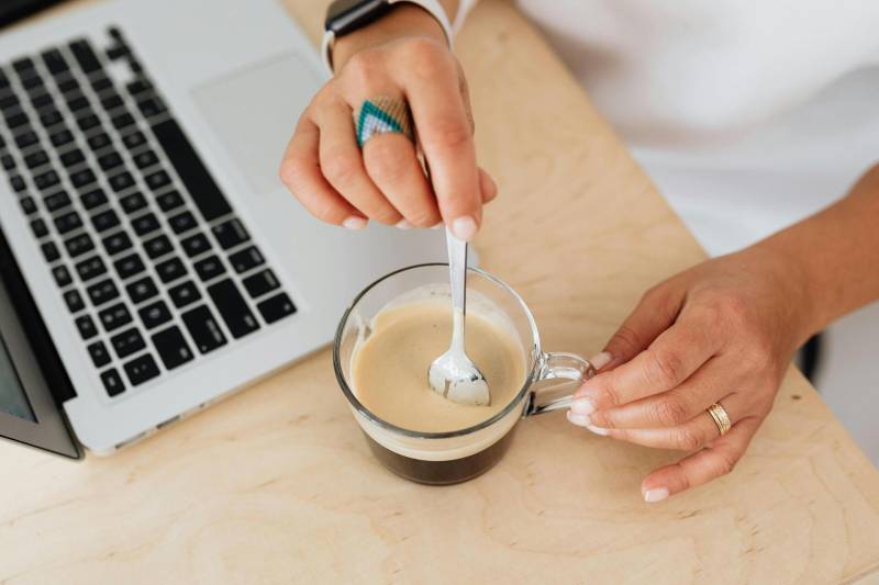 trouver une entreprise sérieuse pour installer un distributeur automatique de café dans un établissement scolaire de Libourne proche de Bordeaux en Gironde