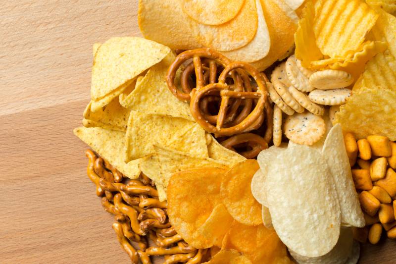 Devis gratuit pour l'installation d'un distributeur de snacks dans une école supérieure autour de Libourne, en Gironde