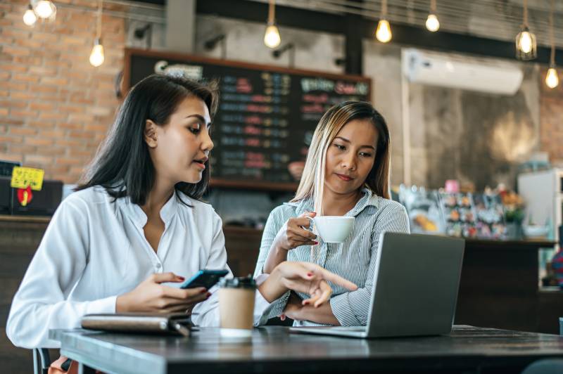 Trouver un distributeur de café de qualité pour un coffee corner dans une entreprise de Mérignac, à côté de Pessac et Bordeaux